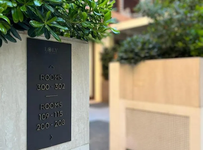 Loly Boutique 4* Rome