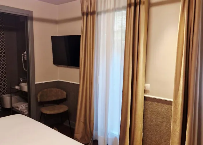 Loly Boutique Ξενοδοχείο 4*