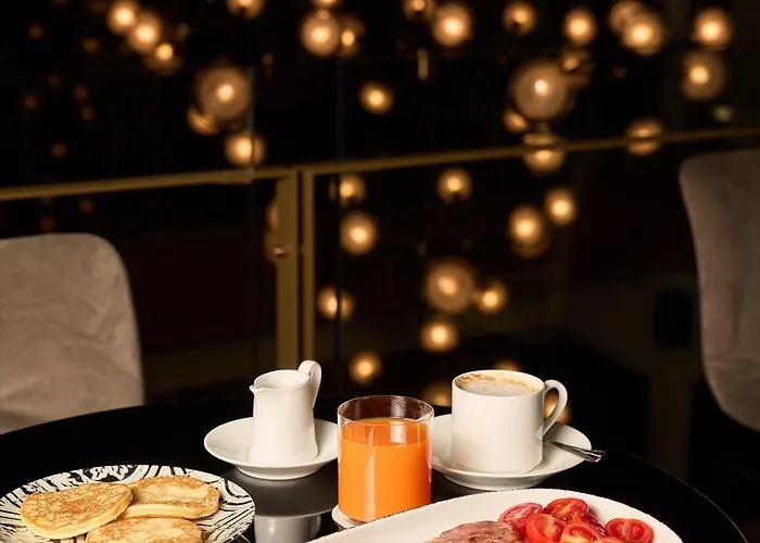 Loly Boutique Hotel 4*