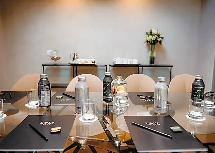 Loly Boutique Hotel